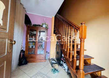 Apartment Porcari - photo 2