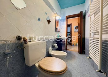 Apartment Porcari - photo 12