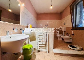 Apartment Porcari - photo 16