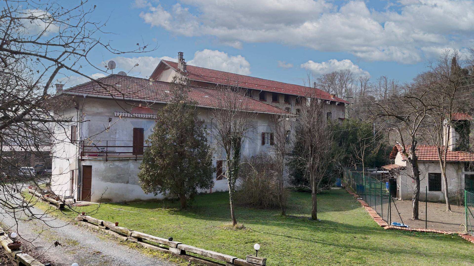 Casale Via Pietro Maffei, 100 
 Cossato, Cossato - photo 1