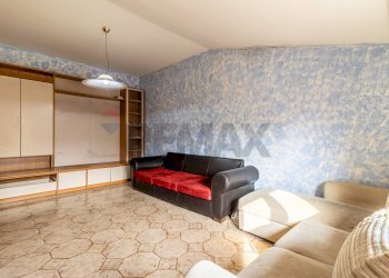 Bilocale Via Gennaro, 26 
 Trino, Trino - foto 6