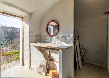 Villa a Schiera Via Sola, 21 
 Mezzana Mortigliengo, Mezzana Mortigliengo - foto 5