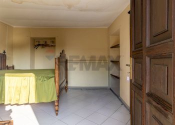 Villa a Schiera Via Sola, 21 
 Mezzana Mortigliengo, Mezzana Mortigliengo - foto 22