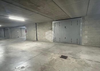 Box Via Biella, Rivoli - foto 1