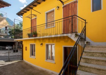 One-room apartment Via Giuseppe Mazzini, 14 
 Collepiano, Marone - photo 11