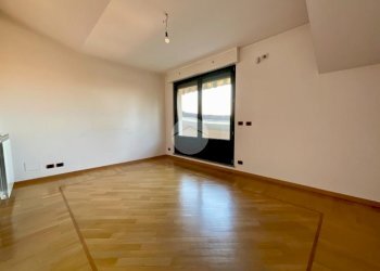 Villa Via fratelli fiore, Leini - foto 27