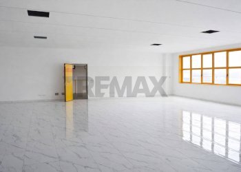 Office Rivolta d'Adda, CR, Rivolta d'Adda - photo 1