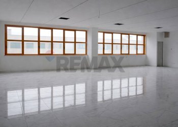 Office Rivolta d'Adda, CR, Rivolta d'Adda - photo 2