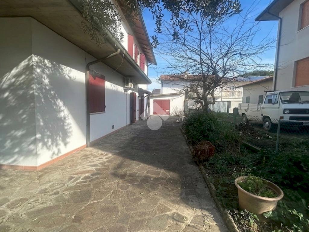 Casa semi indipendente Via Martiri Fantini, Ravenna (zona Castiglione di Ravenna) - foto 1