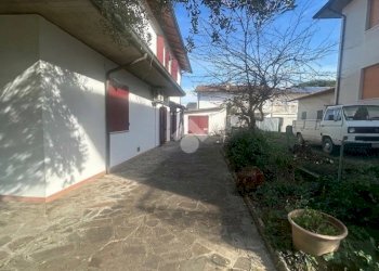 Casa semi indipendente Via Martiri Fantini, Ravenna (zona Castiglione di Ravenna) - foto 1