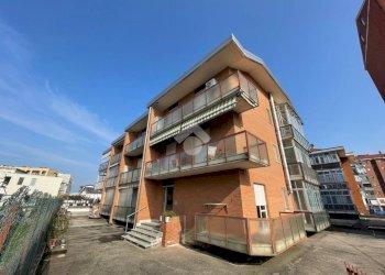 Three-room apartment Piazza Filippa, Rivalta di Torino - photo 1