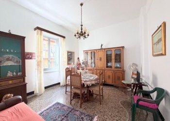 Quadrilocale Salita Campasso di S. Nicola, Genova (zona Borzoli) - foto 9