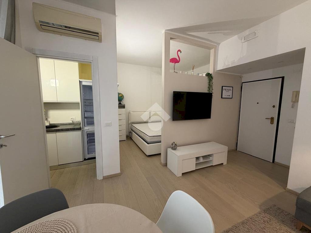 One-room apartment Via Giacinto Bruzzesi, Milano (neighborhood Giambellino) - photo 2