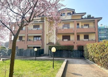One-room apartment Via Gaetano Donizetti, Cesate - photo 2