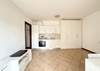 One-room apartment Via Gaetano Donizetti, Cesate - photo 7