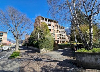 Box Viale Piccolo San Bernardo, Aosta - foto 1