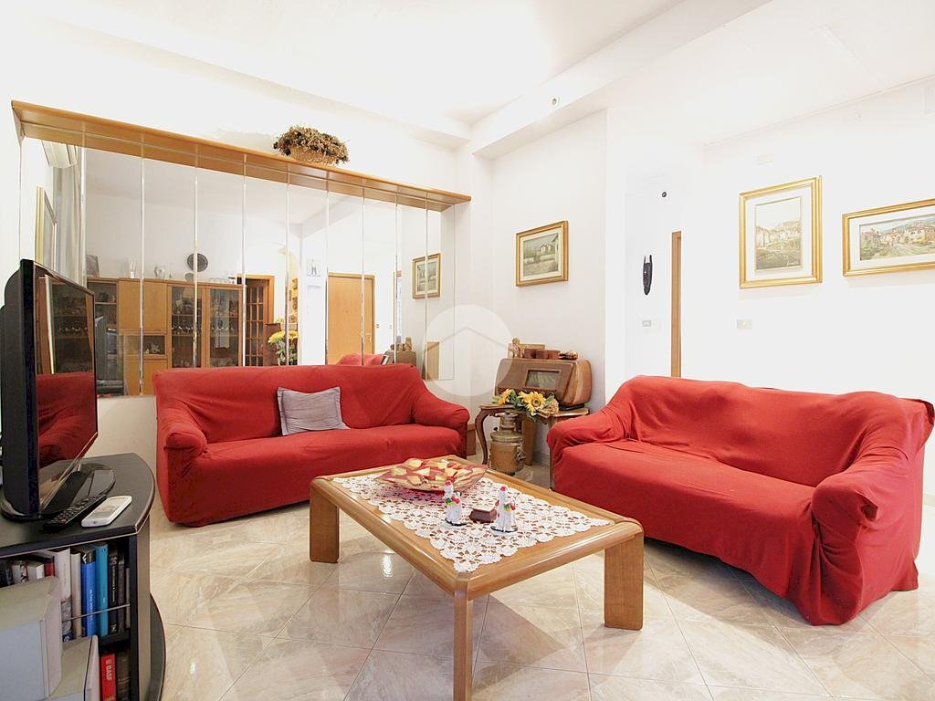 Trilocale Vicolo Cividale, Baranzate - foto 1