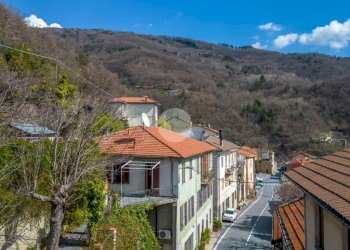 Appartamento Via Roma, Pornassio - foto 1