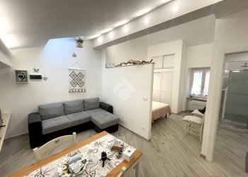 Bilocale Piazzetta dell' olmo, Imperia - foto 2