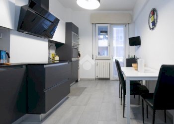 Quadrilocale Via Bobbio, Genova (zona Marassi) - foto 5