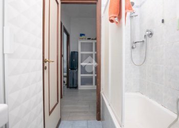 Quadrilocale Via Bobbio, Genova (zona Marassi) - foto 24