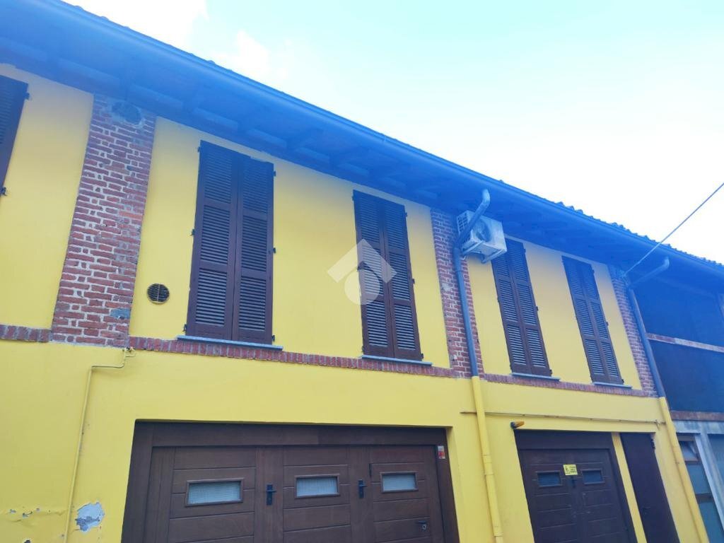 Three-room apartment Via della Madonna, Corbetta - photo 1