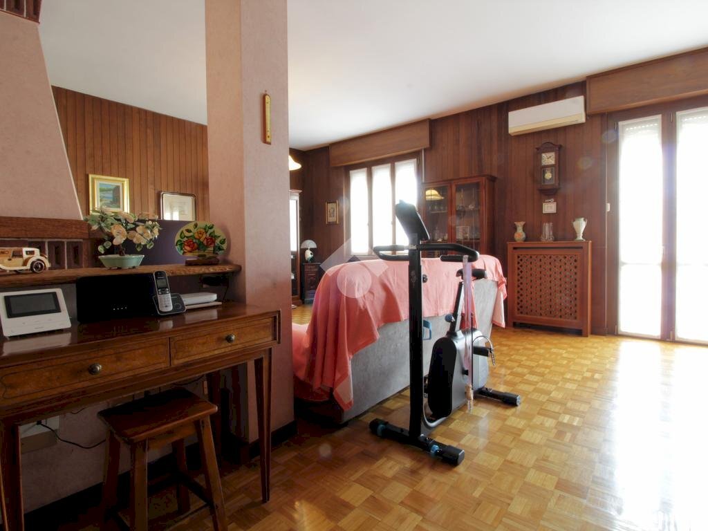 Three-room apartment Via edmondo de amicis, Sedriano - photo 2