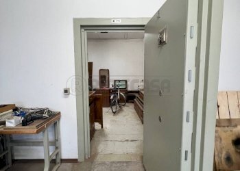 Locale Commerciale Via del Progresso, Barbarano Mossano - foto 2