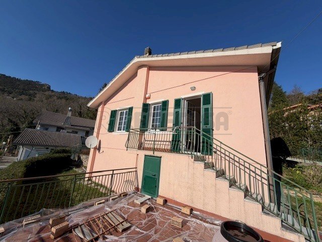 IMG_9157.jpeg - Villa a Schiera Via Canova 9, Magliolo - foto 1