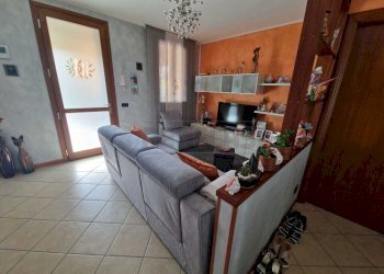 WhatsApp Image 2025-06-04 at 15.44.36.jpeg - Villa a Schiera Via Roma, Pozzaglio ed Uniti - foto 5