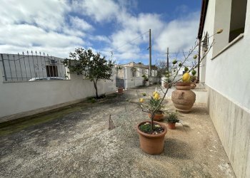 IMG_0075.JPG - Villa Campobello di Mazara - foto 3