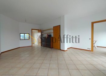 soggiorno - Appartamento Borgomanero - foto 8