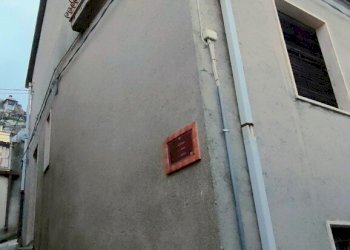 Facciata (8).jpg - Rustico Via Dante Alighieri, Bova - foto 2