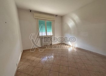 PHOTO-2026-03-13-17-33-55 (4).jpg - Appartamento Occhiobello - foto 5