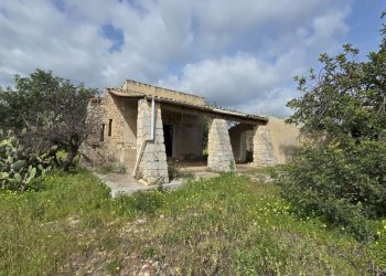 20260303_110241.jpg - Terreno agricolo Traversa Grotta Perciata, Siracusa - foto 5