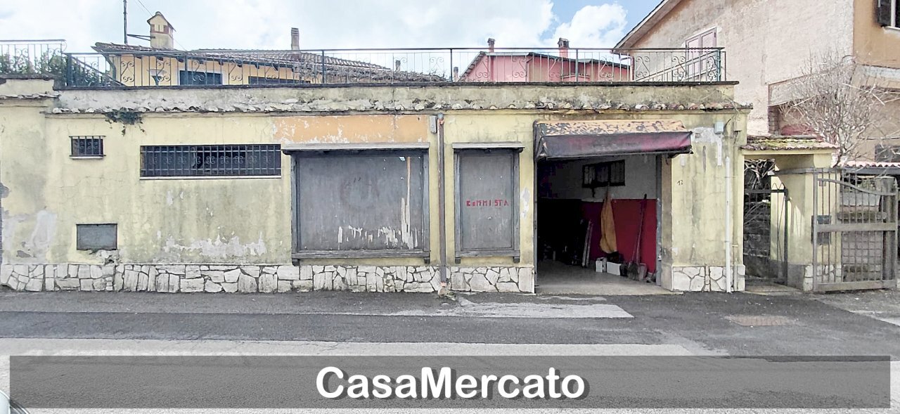 5.jpg - Locale Commerciale Via Monte Pennolo, Rocca di Papa - foto 2