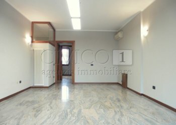 P1030305.JPG - Office via Pola, Torri di Quartesolo - photo 2