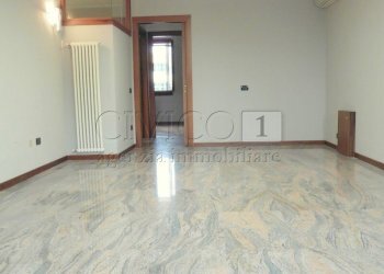 P1030306.JPG - Office via Pola, Torri di Quartesolo - photo 3