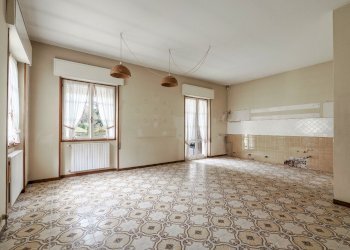 DSC09606-HDR.jpg - Villa Via Gardoncini 12, Brescia - foto 13