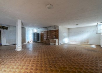 DSC09657-HDR.jpg - Villa Via Gardoncini 12, Brescia - foto 25