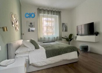 6.jpg - Three-room apartment Bologna (neighborhood Centro Storico) - photo 6