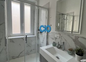 9.jpg - Three-room apartment Bologna (neighborhood Centro Storico) - photo 9