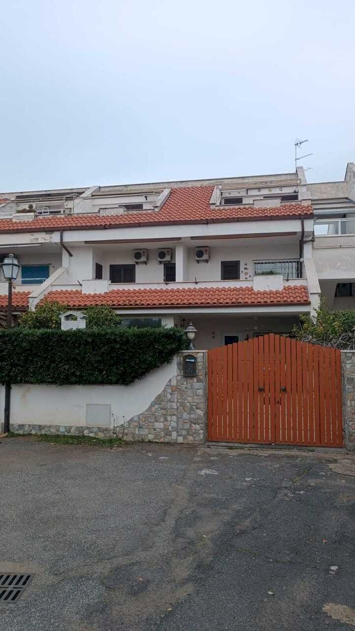 Palazzina - Three-room apartment Viale Benedetto Marini, Cerveteri - photo 3