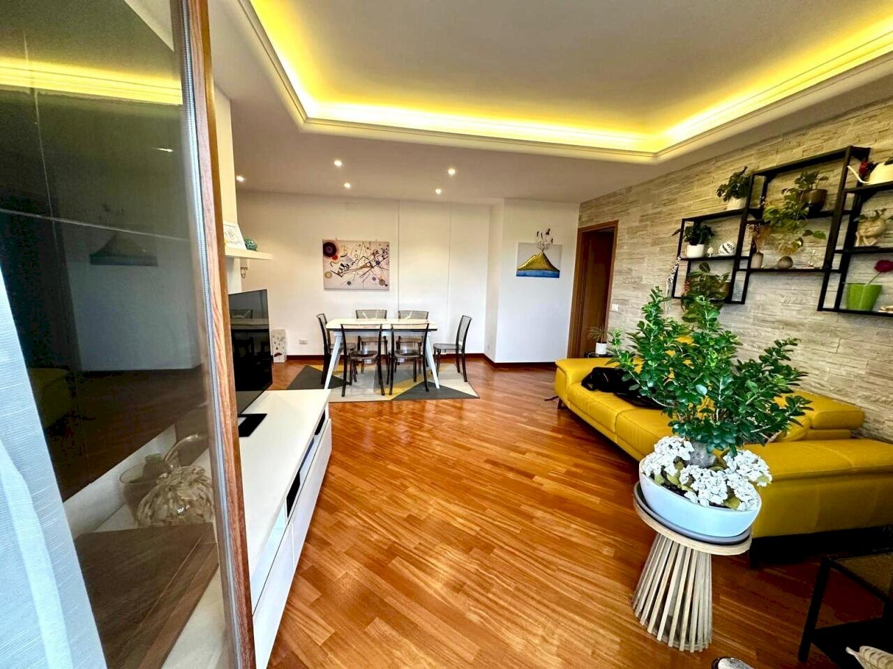 Soggiorno - Trilocale Via degli Aldobrandeschi, Roma - foto 2