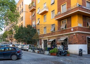 Esterno palazzo - Trilocale Via Machiavelli 47, Roma - foto 3