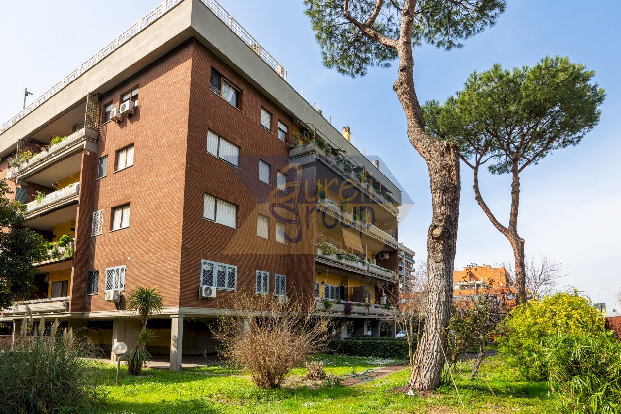 Esterno palazzina - Bilocale Viale Bruno Pelizzi, Roma - foto 1