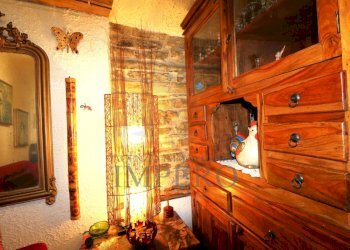 soggiorno dettaglio - Four-room apartment via gioberti 26, Badalucco - photo 12