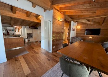 VENDITA COURMAYEUR - SOGGIORNO CON ZONA PRANZO - Mansarda Courmayeur - foto 5