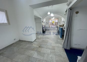 IMG_7907.JPG - Locale Commerciale Via Candido Queirolo, Taggia - foto 5