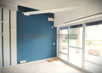 INGRESSO - Office Via Volumnia 32, Perugia - photo 1